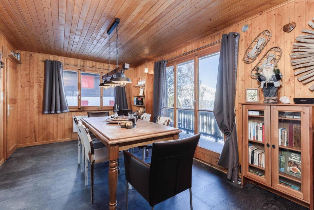 Chalet Noisette Authentic Swiss Chalet Perfect For Families ラ・ズマ エクステリア 写真